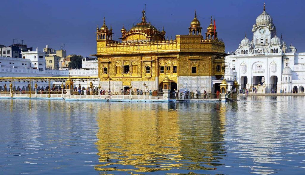 Top 22 Best Places to Visit in India | Editorialge