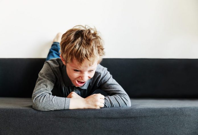 When Children Scream, Most Parents React Wrongly | Editorialge