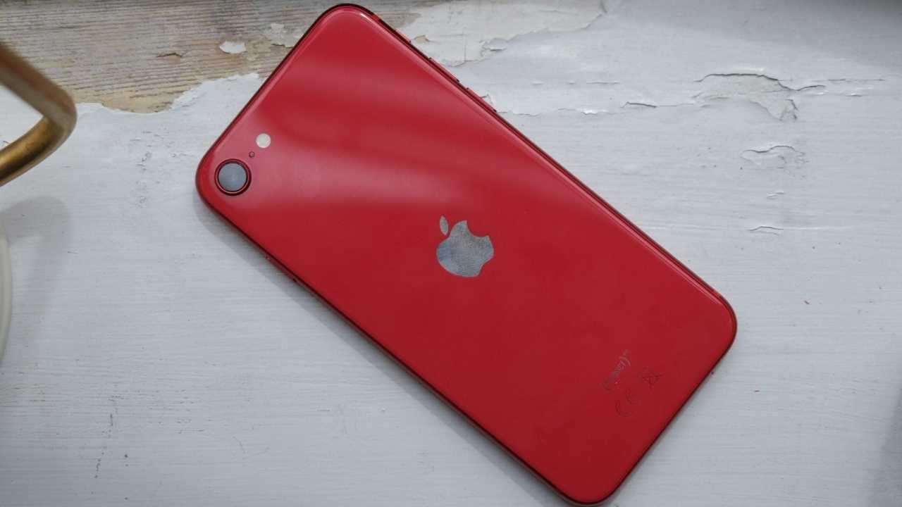 iPhone SE 3