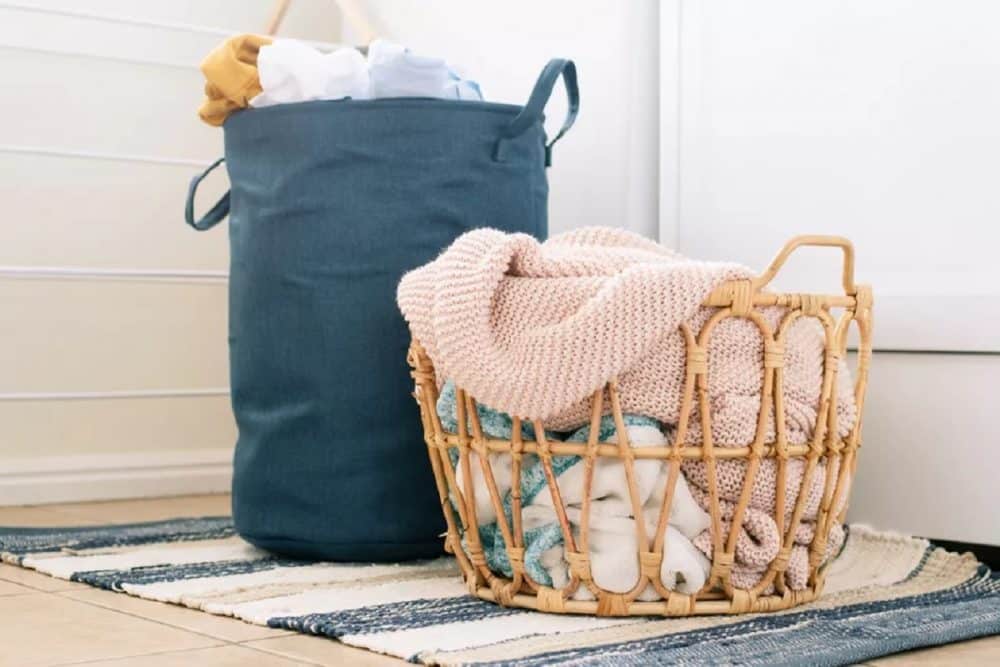 How to Make the Most of Your Laundry Basket | Editorialge