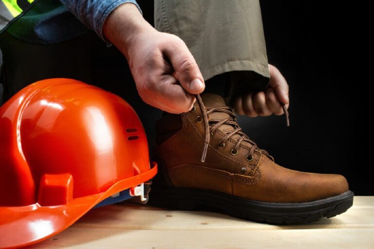Why Are Safety Shoes Necessary in the Workplace?