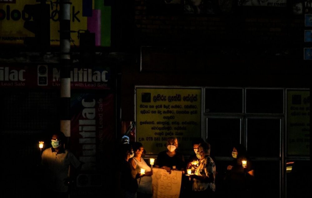 Sri Lanka faces-10 hour power cuts