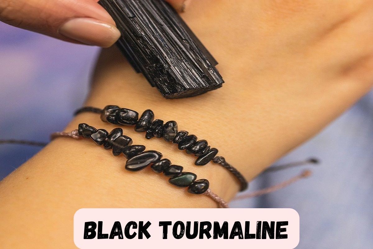 Black Tourmaline (Schorl): Meaning Properties and Powers