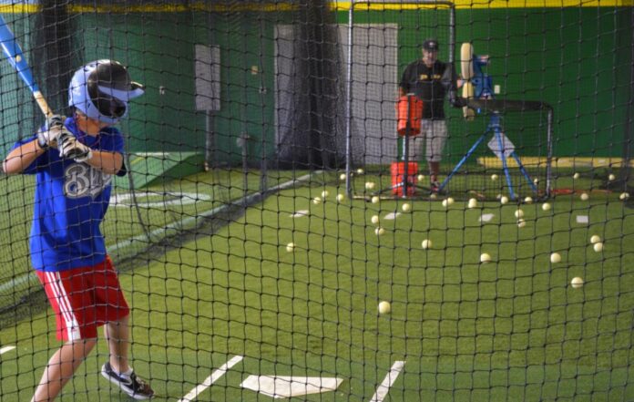 The Benefits of Practicing in a Batting Cage