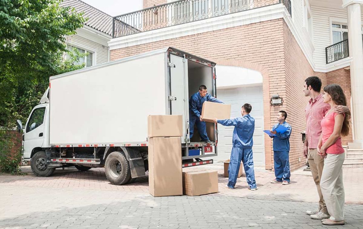 What is a Full-Service Moving Company?