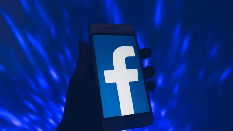 Facebook Cancels US News Publisher Agreements