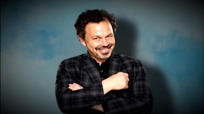 Curtis Armstrong Net Worth