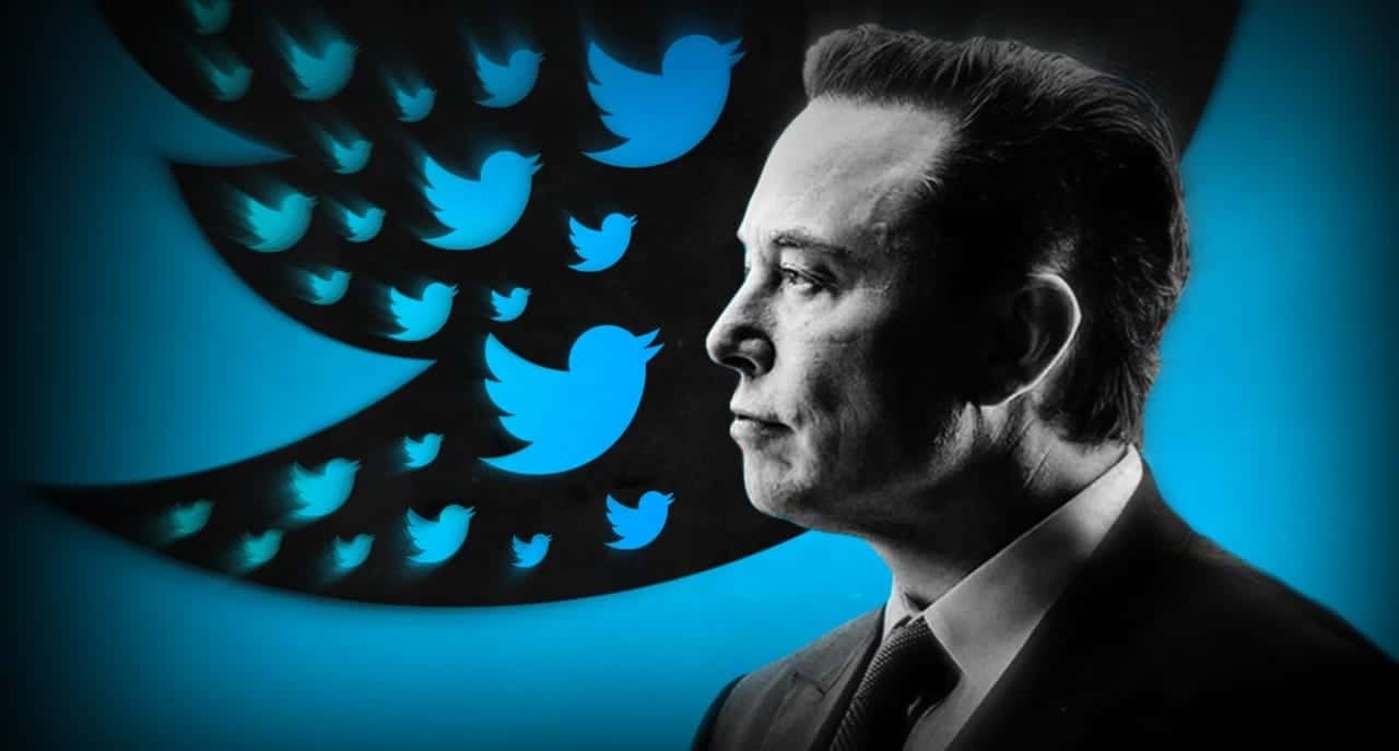 Elon Musk in front Twitter Logo