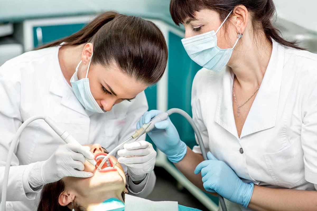 Dental Nurse Course