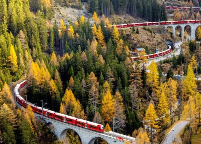 Switzerland 2km long train