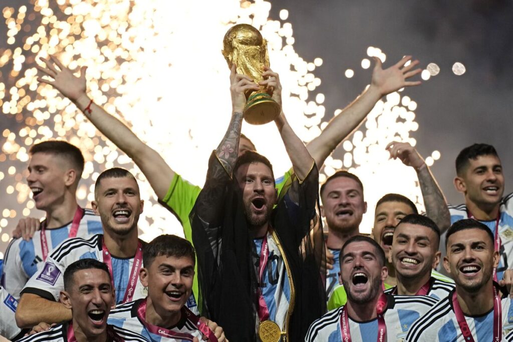 Lionel Messi with cup