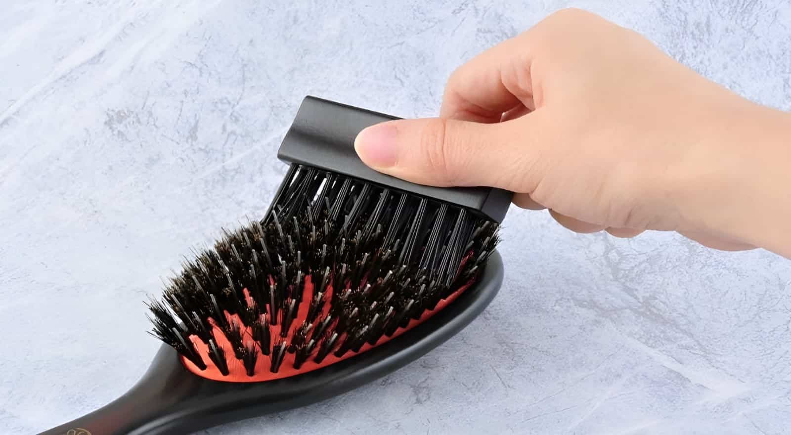 How to Clean Hair Brushes