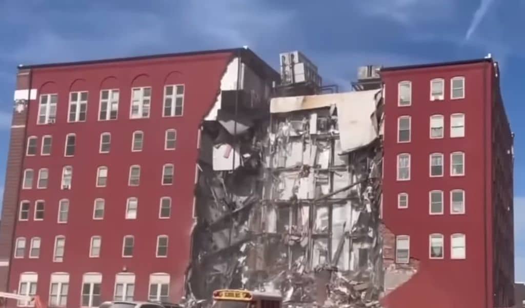 Iowa Building Collapse: Eighth Person Saved