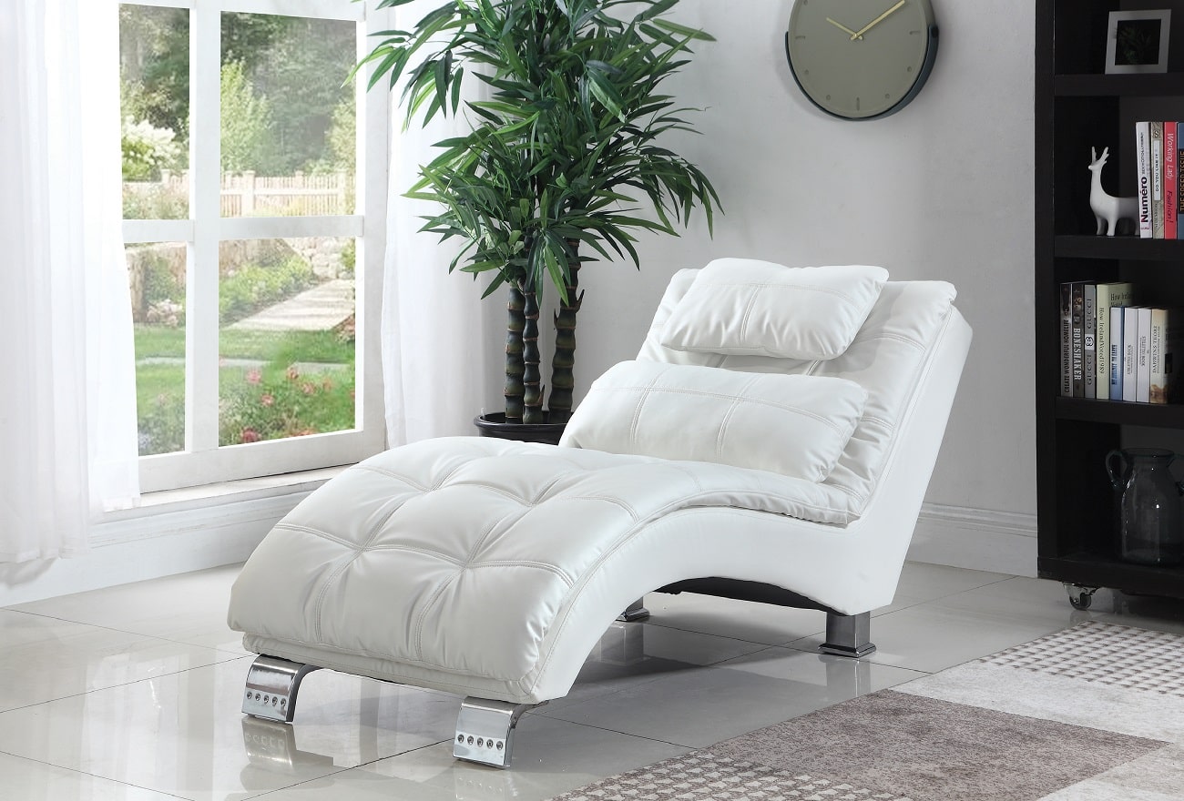 Dilleston Upholstered Chaise White