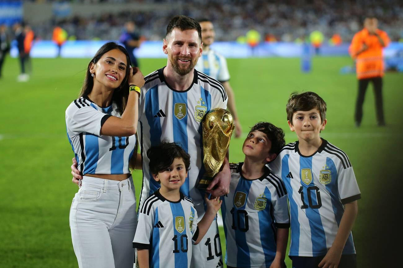 family of lionel messi