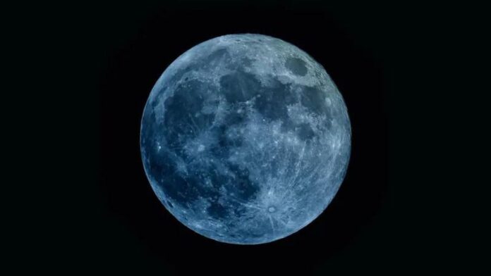 Supermonn and Blue Moon Visible this Week