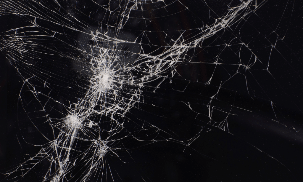 Download Free Mobile Phone Wallpaper Cracked Screen  1161  MobileSMSPKnet