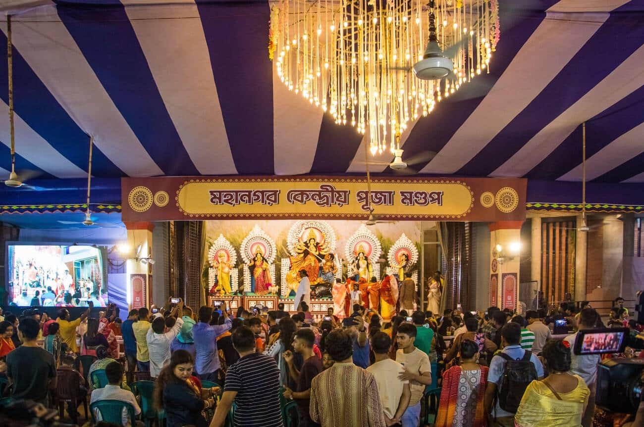 celebrating durga puja in bangladesh