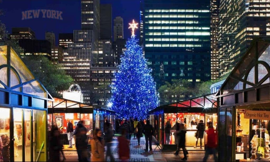 Best Christmas Cities in the USA 2023
