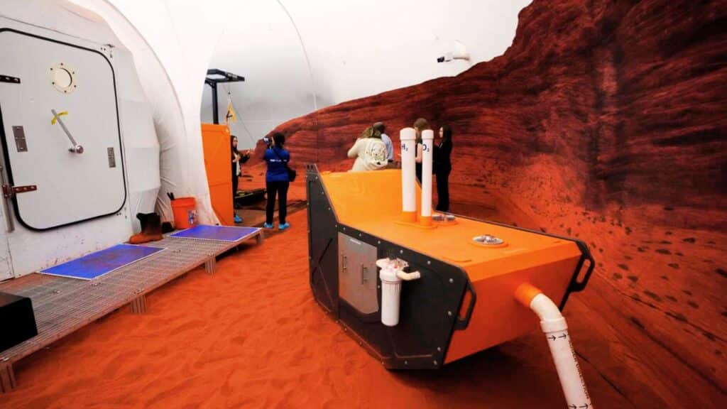 Join NASA's Mars Habitat Simulation