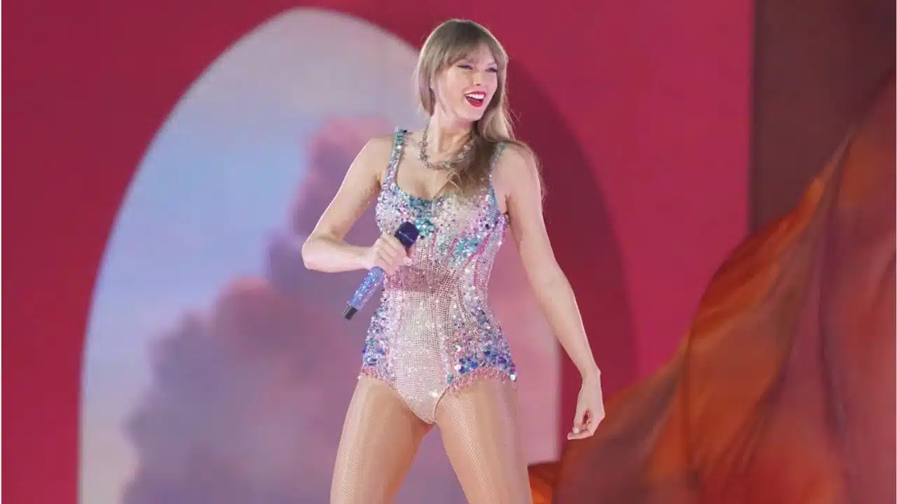 Taylor Swift Tokyo Tour Super Bowl