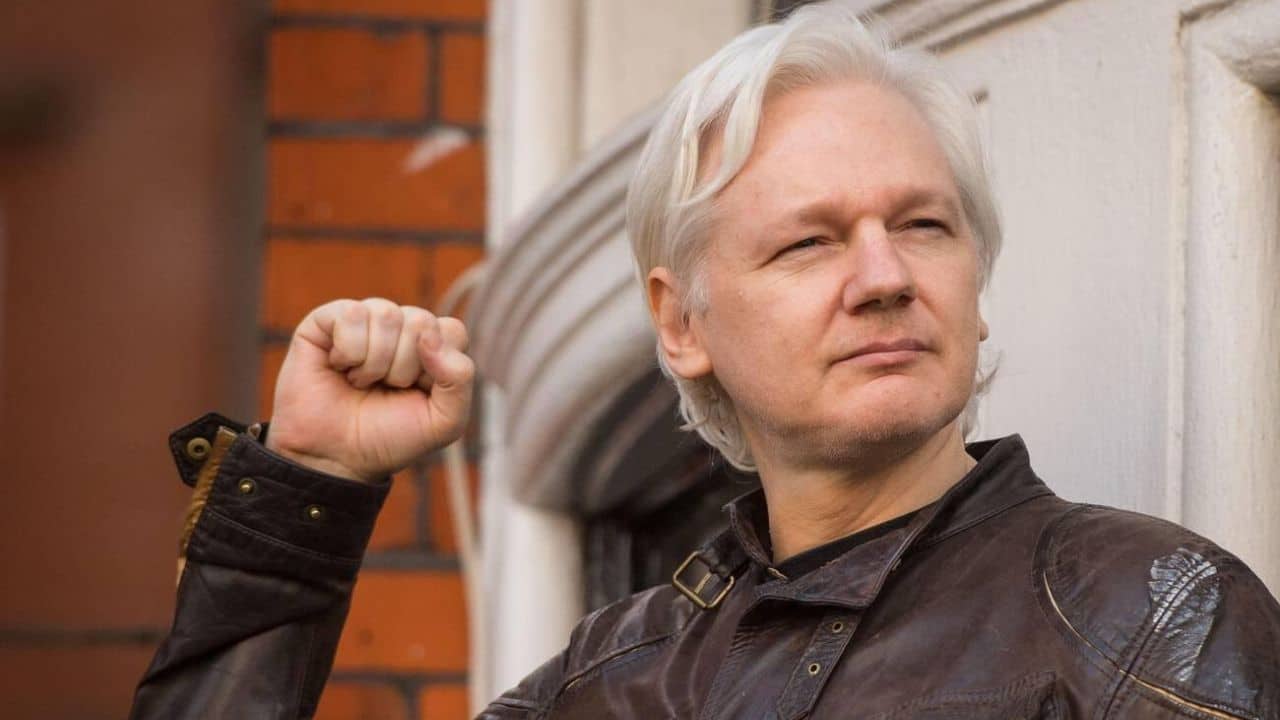 Julian Assange Extradition Ruling Delay