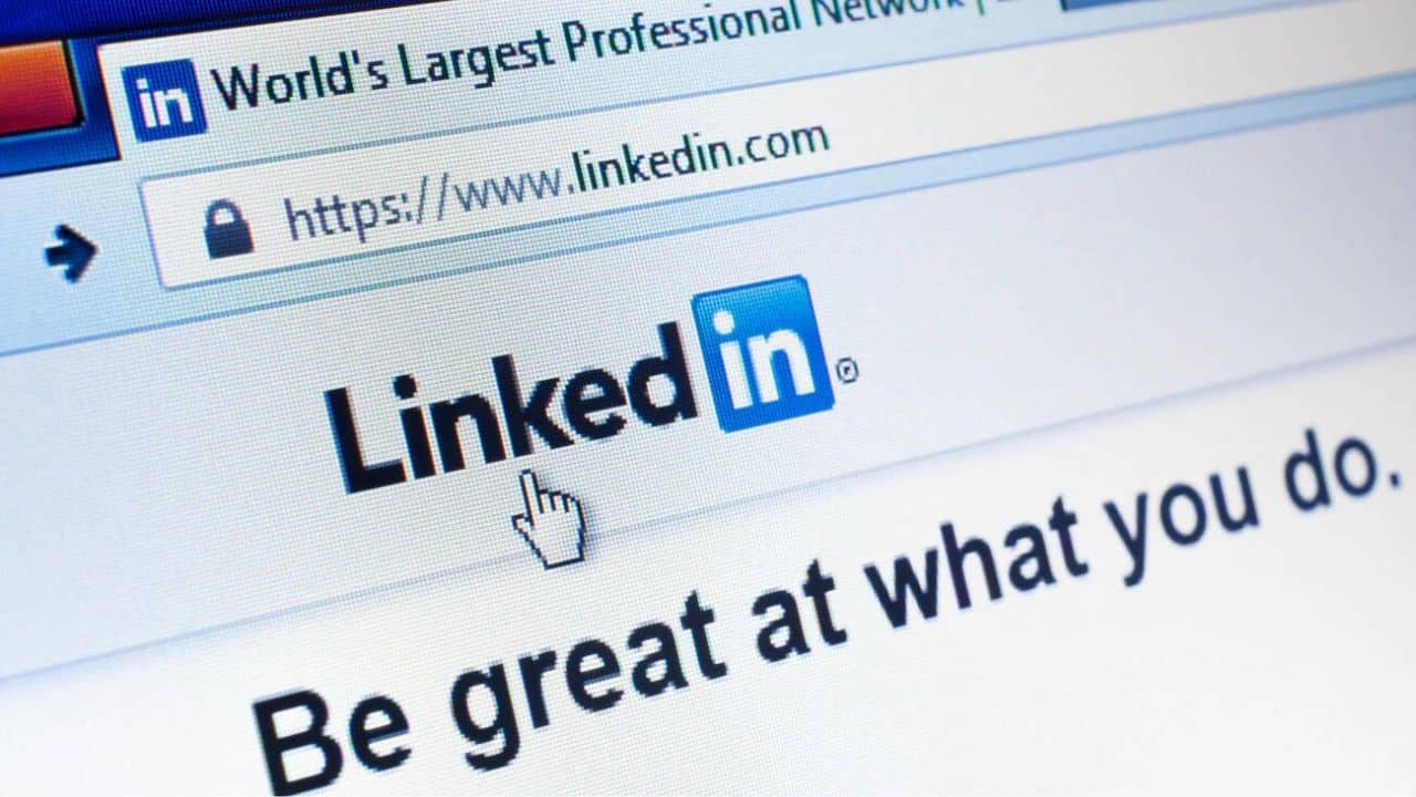 LinkedIn Levels Up: Introducing Gaming for Professional Networking