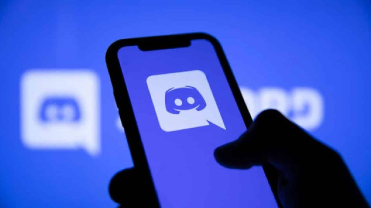 Discord Shuts Down Spy Pet for User Tracking and Message Scraping