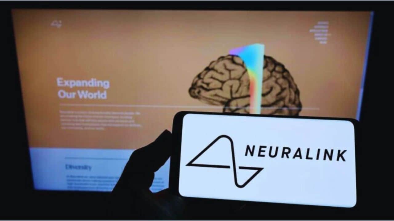 FDA Clears Neuralink Brain Implant Second Patient