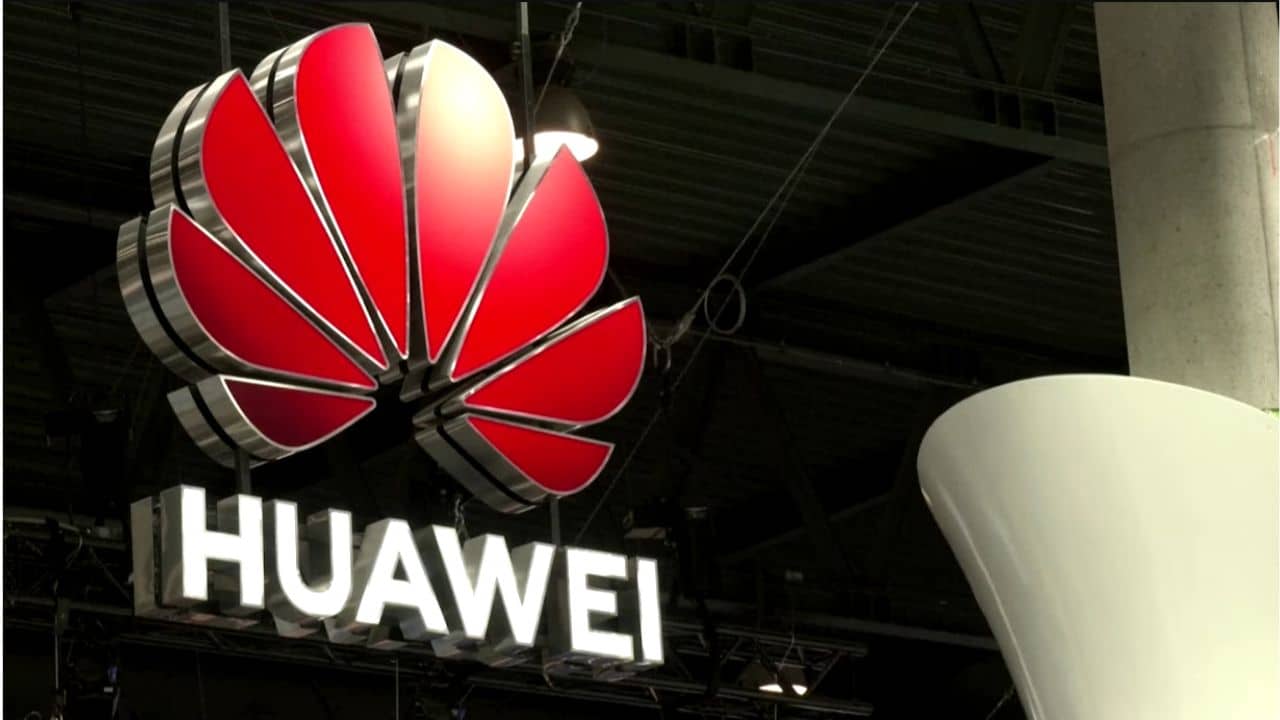 Tech giant huawei profit growth and apple sales
