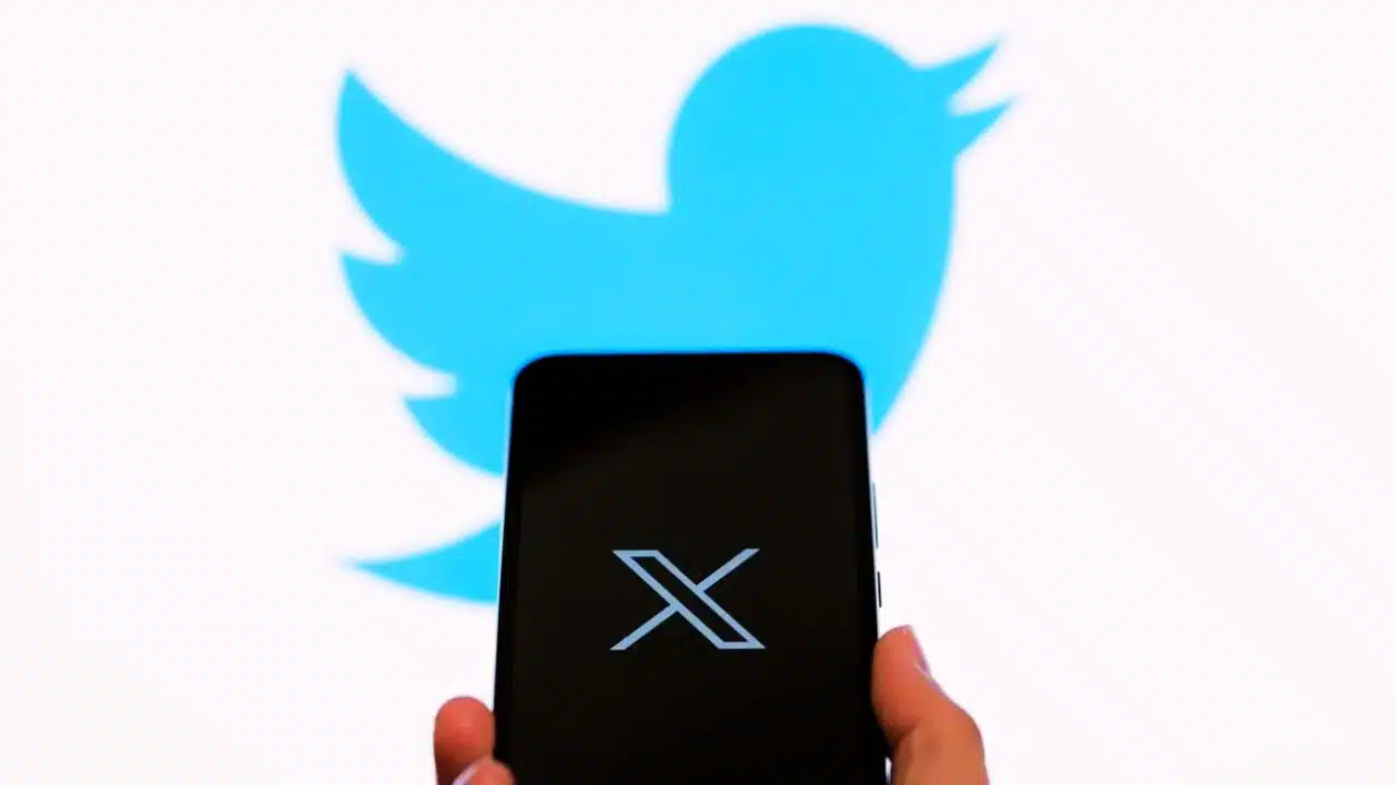 Twitter Rebrands X com