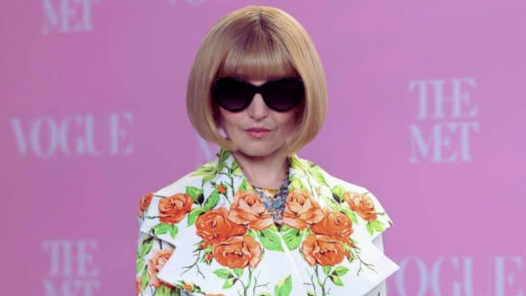 chloe fineman anna wintour impression met gala