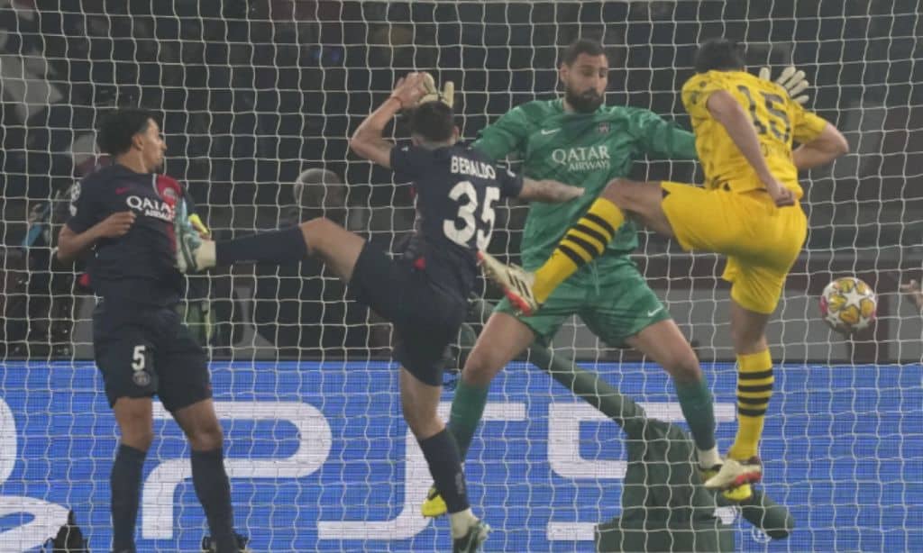 dortmund stuns psg reaches champions league final