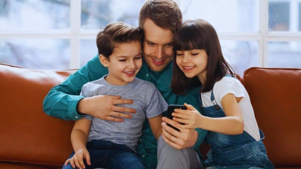 Raising Kids Without Social Media Smartphones