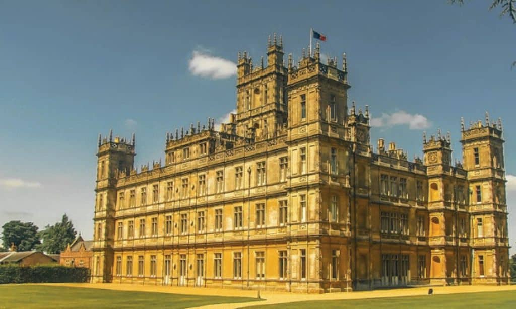  Highclere Castle