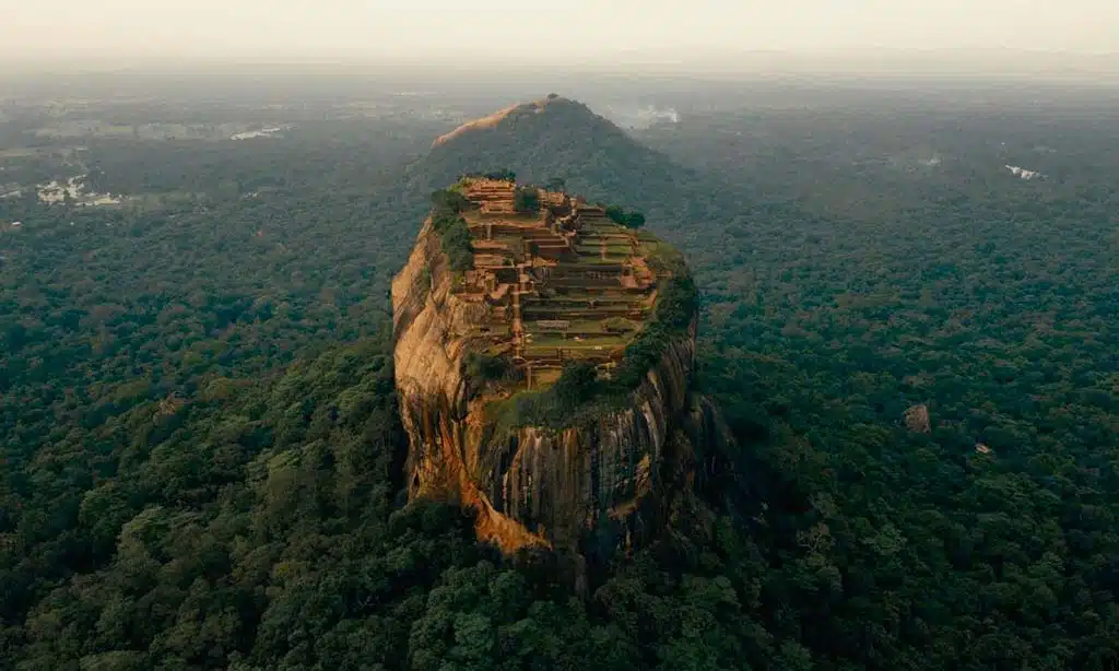 Sigiriya - Antiguo Pueblo Maravilla