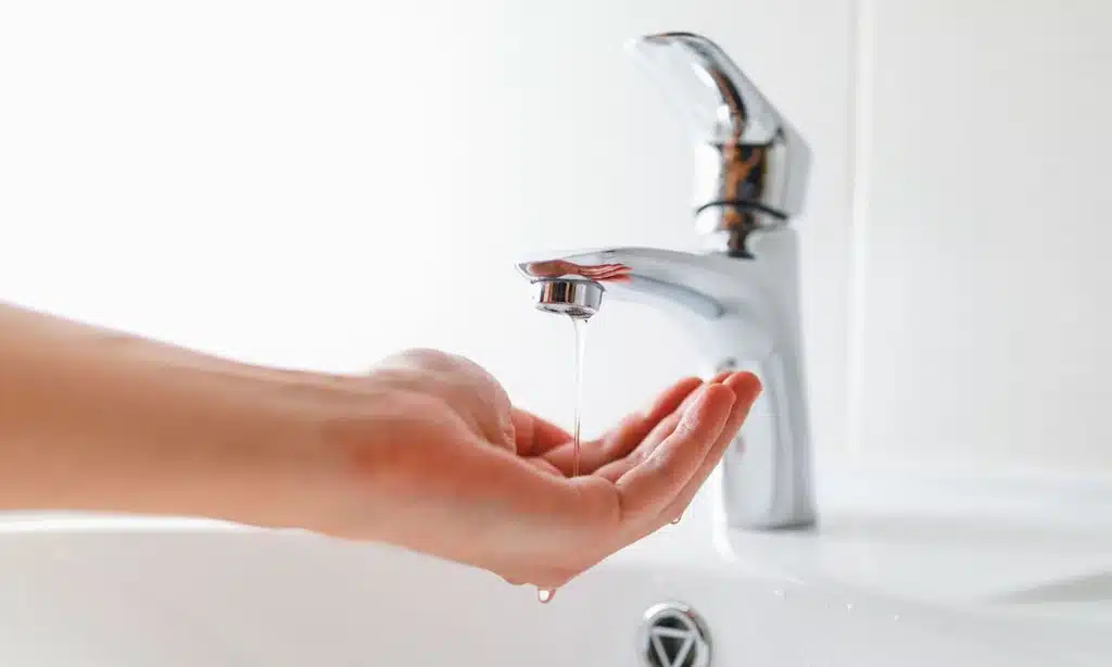 Professional plumber in Australia