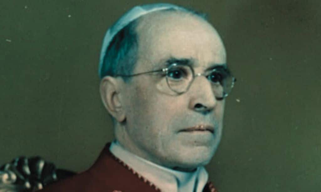 Pope Pius XII Publishes Optissima Pax 