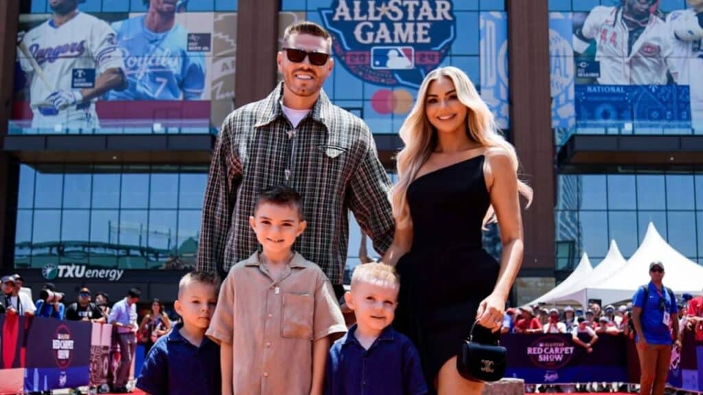 Does Freddie Freeman have kids