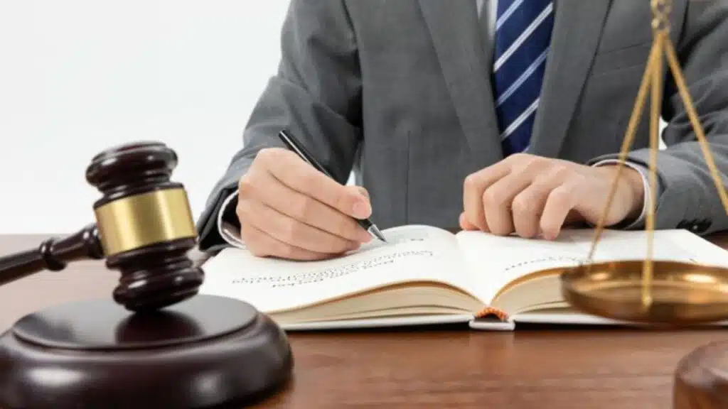 PI Lawyers Offer Free Initial Consultations