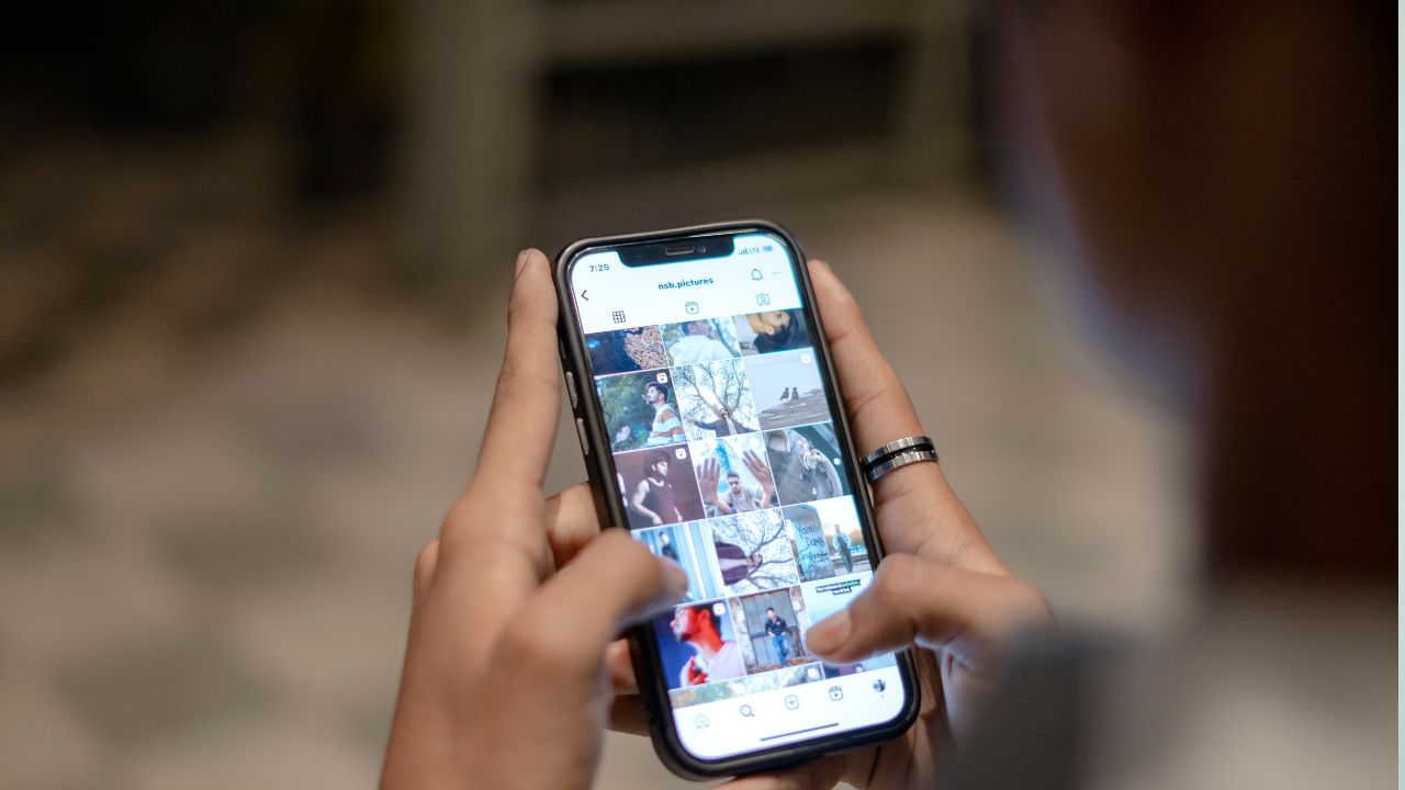 Instagram Story Viewer Tools