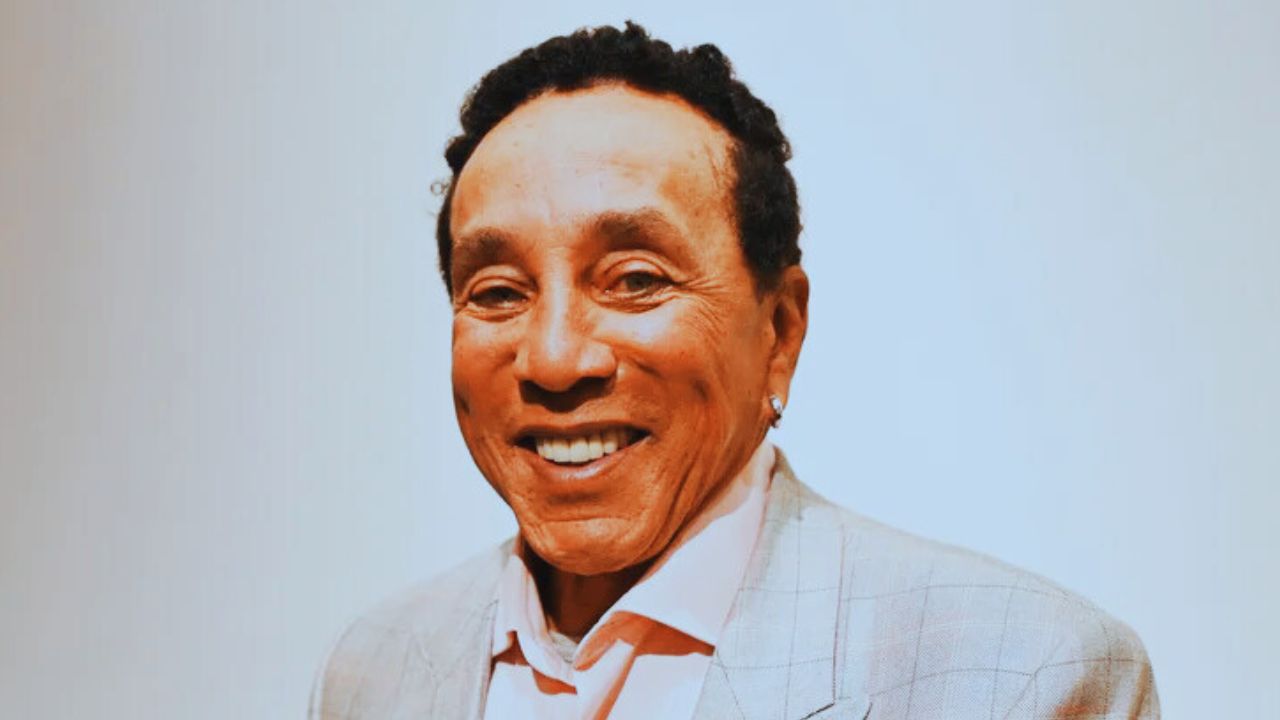 smokey robinson sexual assault allegations