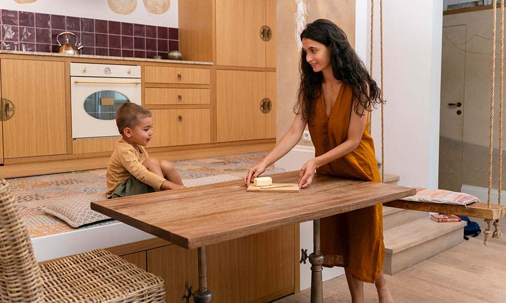 Expandable Dining Tables