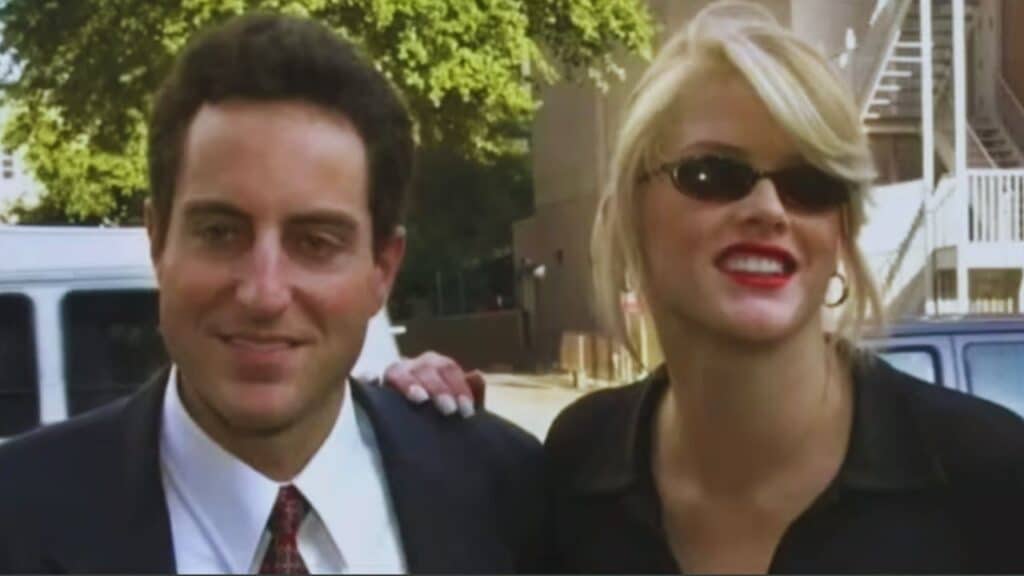 Who is Howard K. Stern Married to Now