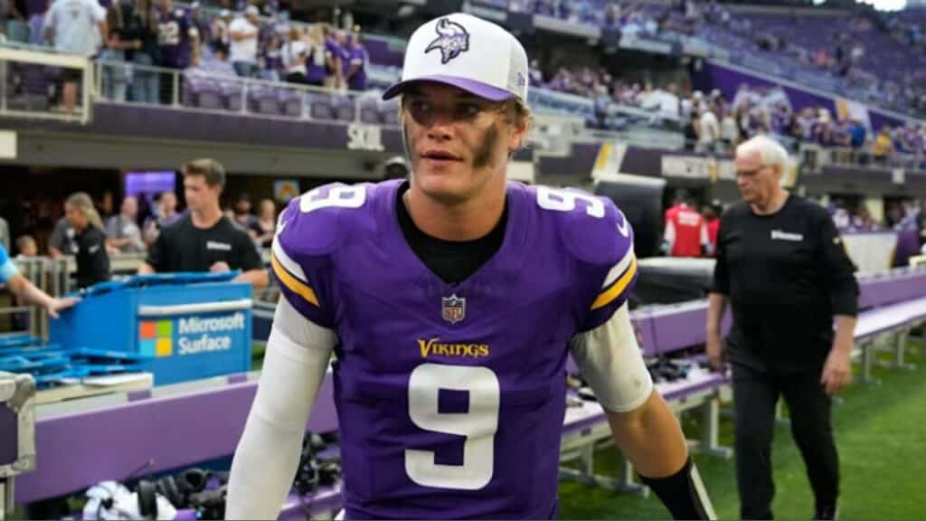 How Did J.J. McCarthy Tear His Meniscus