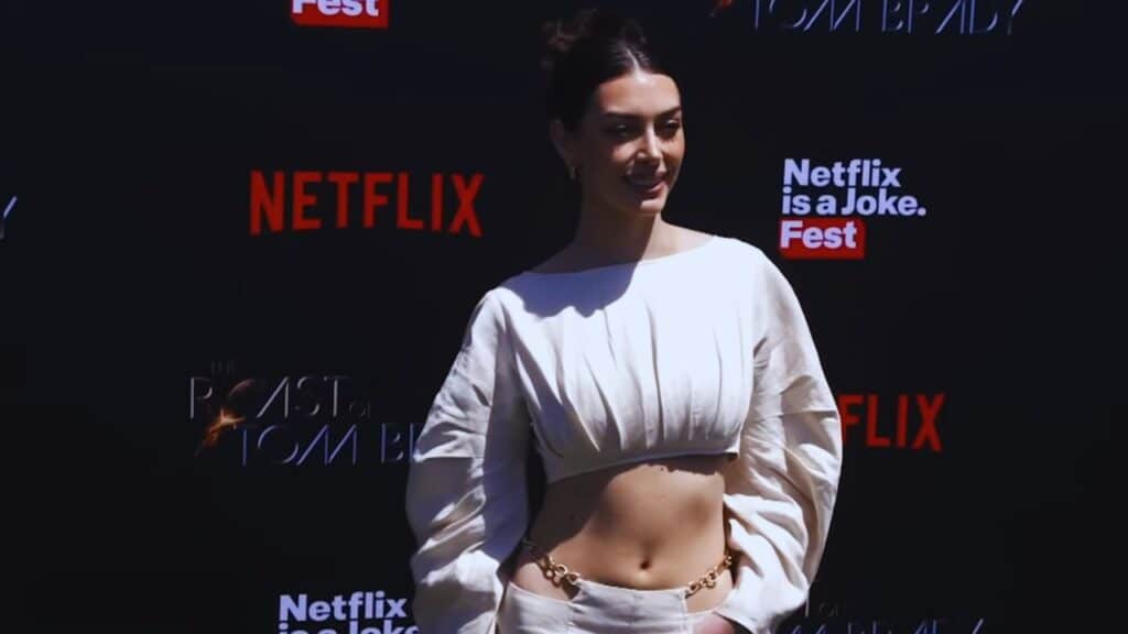 How Tall is Brianna LaPaglia