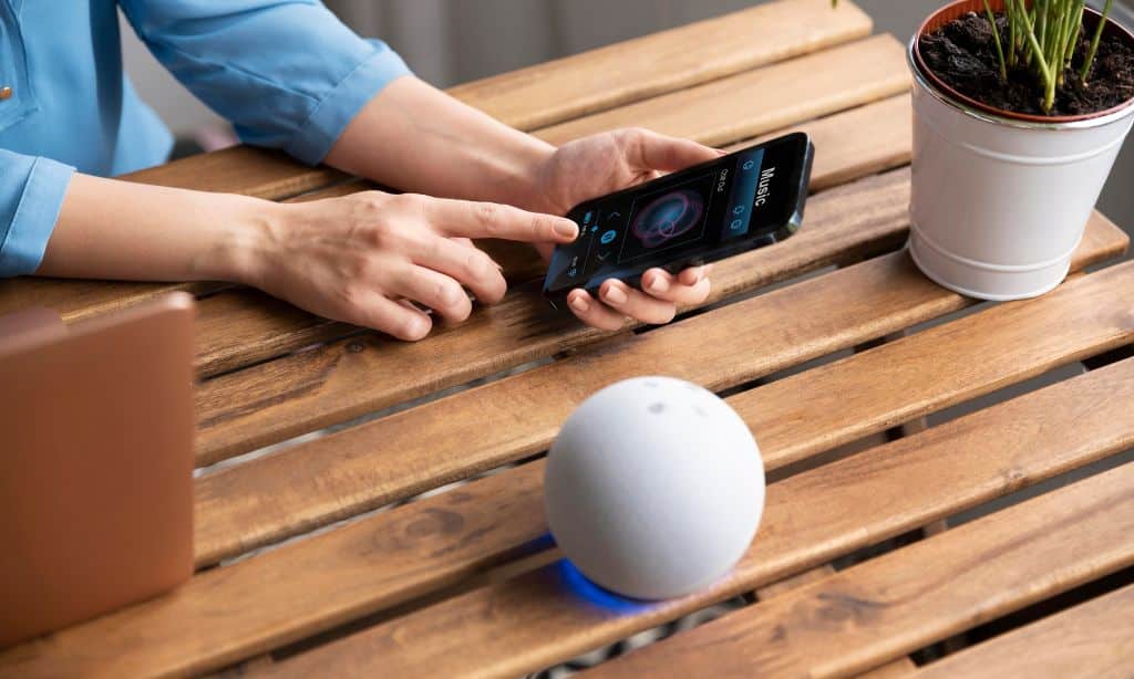 Incorporation of Smart Home Technology with Nordic Aesthetics