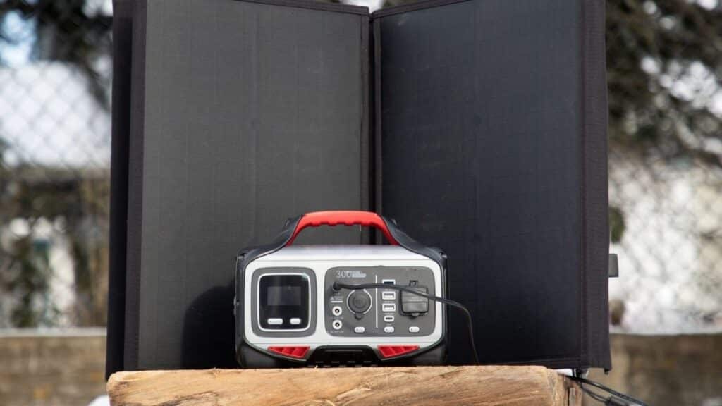 Solar Generators Revolutionizing Renewable Energy at Home