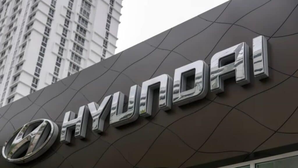 ICE Arrests Hyundai Georgia Plant Spark South Korea Tensions