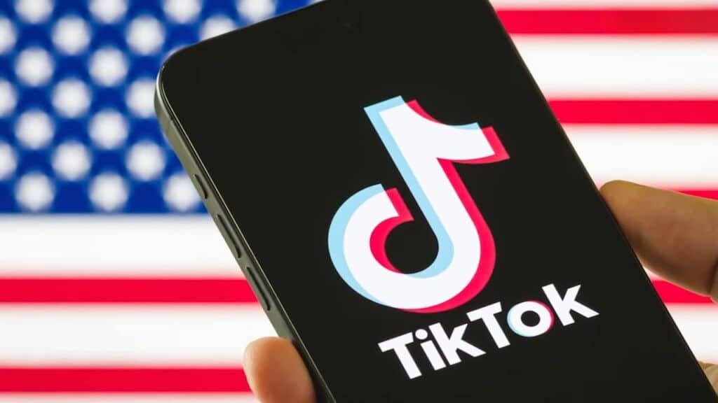 Trump Confirms Murdochs, Dell, Ellison in TikTok Deal for U.S.